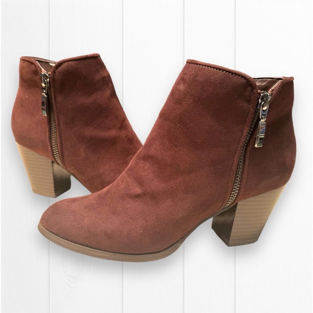 Style & Co Jamila Zip Boot In Oak 5.5 M